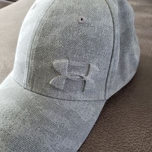 UNDER ARMOUR MENS GRAY LG/XL HAT